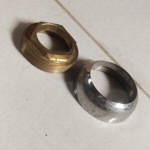 LEAVER NUT BRASS PLUS CUP PVC 35/40MM/LEAVER MIXR