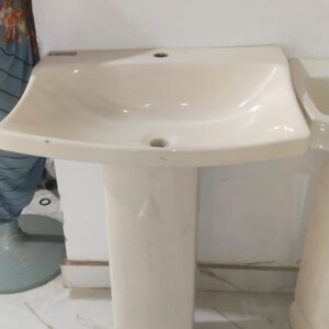 WASH BASIN CATEGORY B CLASS IVORY CHAND