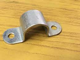 U CLUMP/CLAMP 3/4 HEAVY FOR UPVC PIPE 1 PIECE