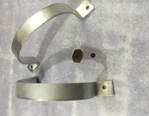 U CLUMP/CLAMP 2'' MEDIUM FOR UPVC PIPE 1 PIECE/UC21