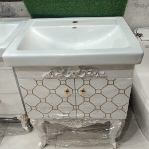 VANITY/VANTY CABINET 24''/BOX FLOOR