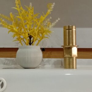 GULA BASIN MIXR BASE/BUSH 4'' SS NUT/GULA 4 GOLDEN